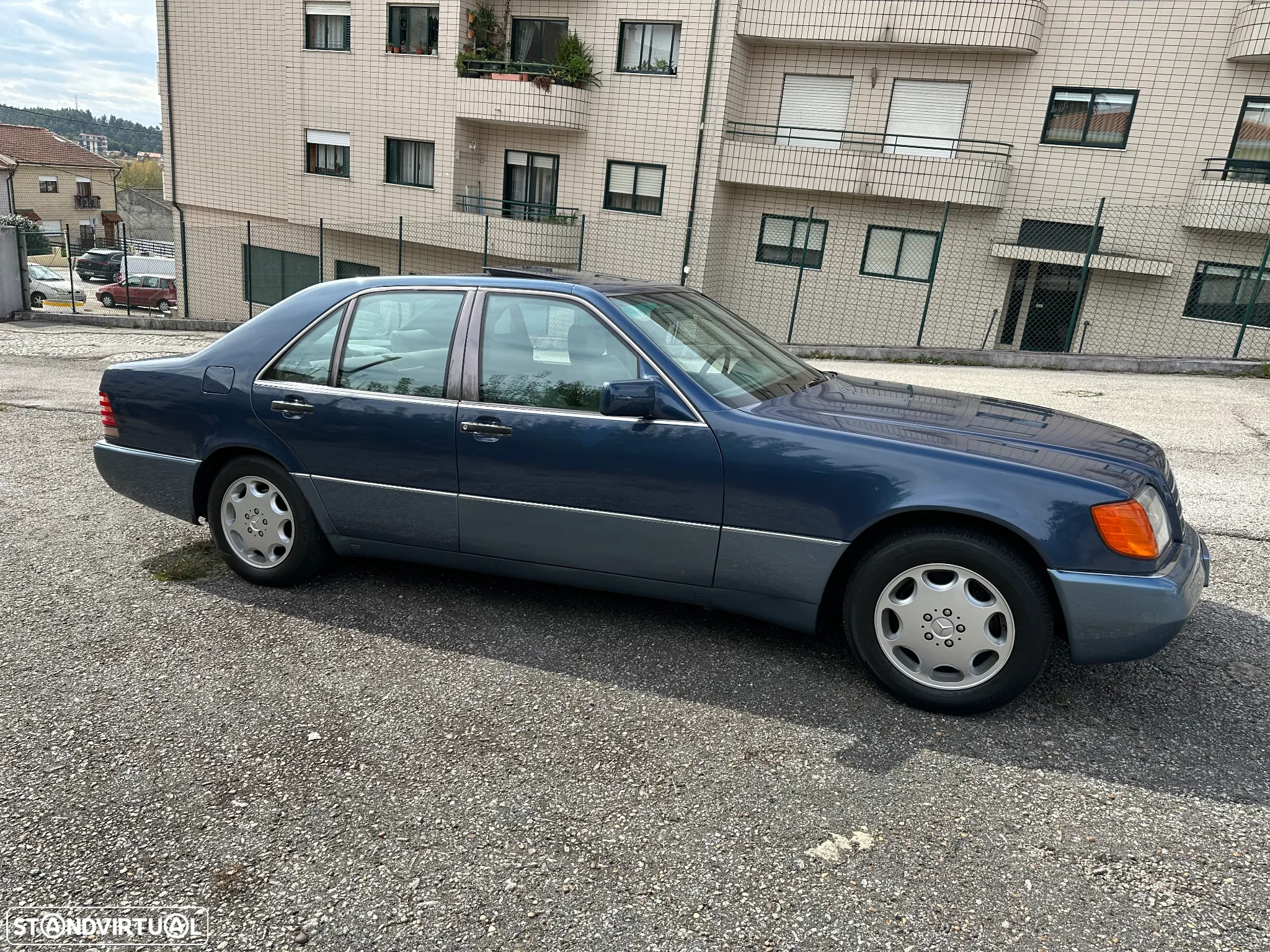 Mercedes-Benz 300 SE - 12