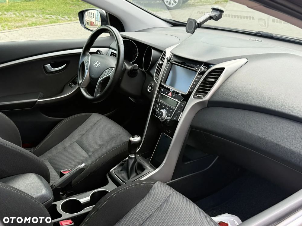 Hyundai i30 1.6 GDI Style - 16