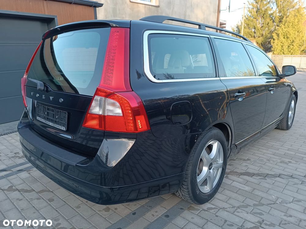 Volvo V70 D2 Edition - 3