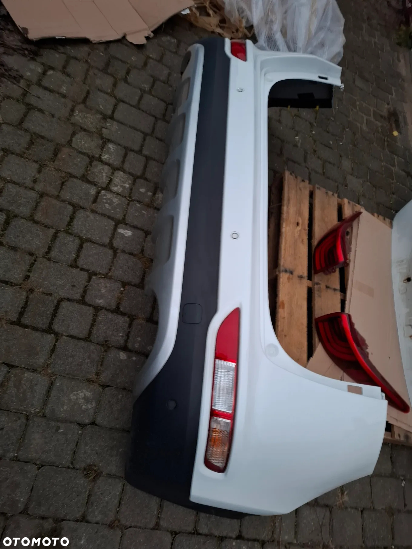 KIA SPORTAGE IV 4 15- ZDERZAK TYŁ KOMPLETNY KLAPA BAGAZNIKA POKRYWA LAMPY DEMONTAZ HW BIAŁY W KOLOR DEMONTAZ - 9