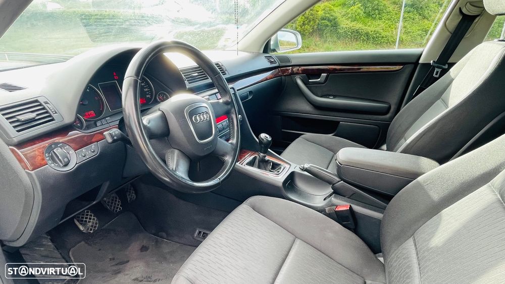 Audi A4 Avant 2.0 TDi Exclusive - 9