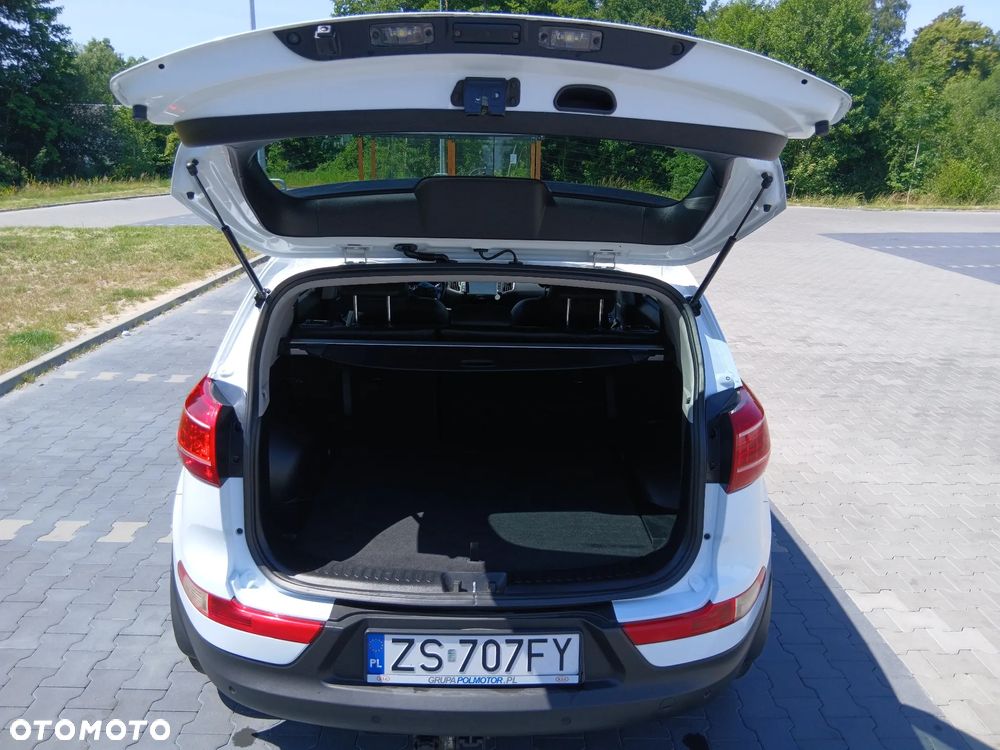 Kia Sportage 2.0 CRDI L - 8