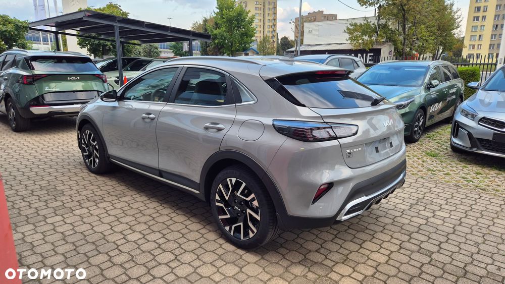 Kia XCeed 1.6 T-GDI Tribute DCT - 5