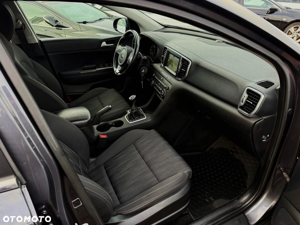 Kia Sportage 1.6 GDI 2WD Dream-Team Edition - 14