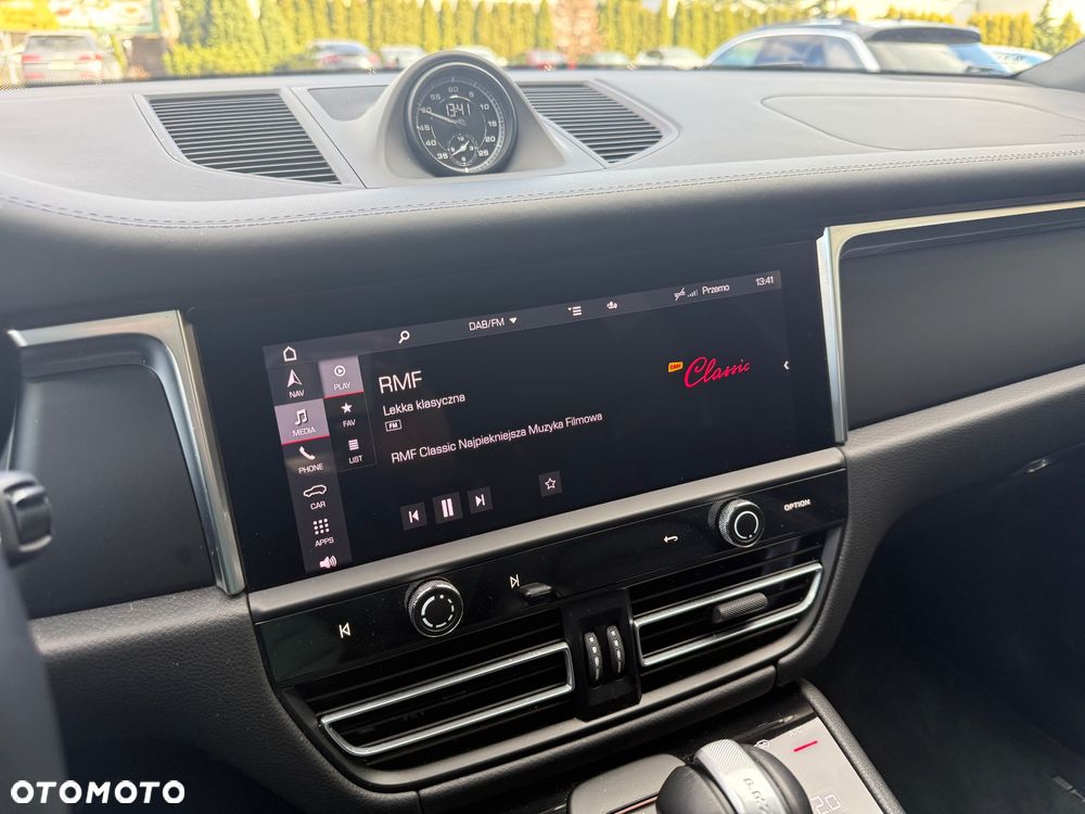 Porsche Macan T - 20