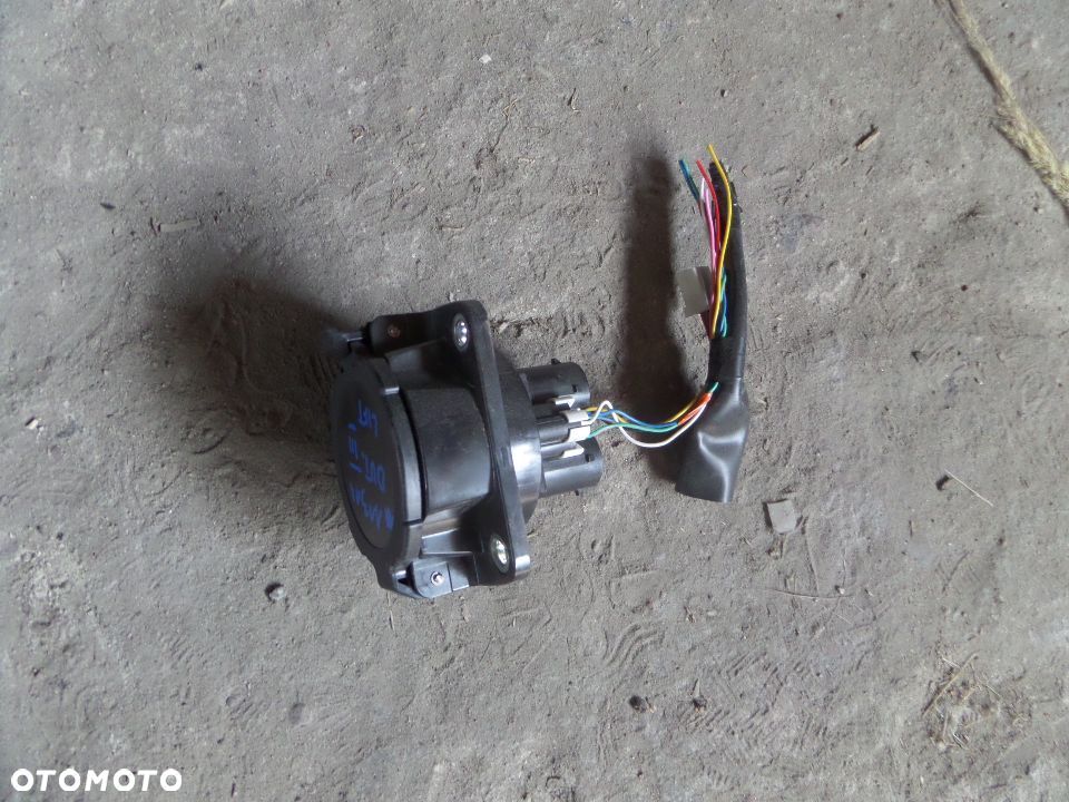 11314 Gniazdo Mitsubishi Outlander III Lift 2.4 hybryda - 1