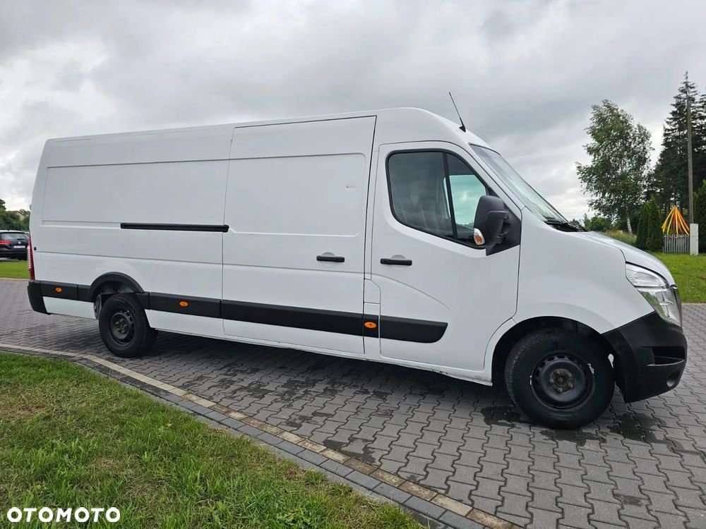 Nissan NV 400 - 2
