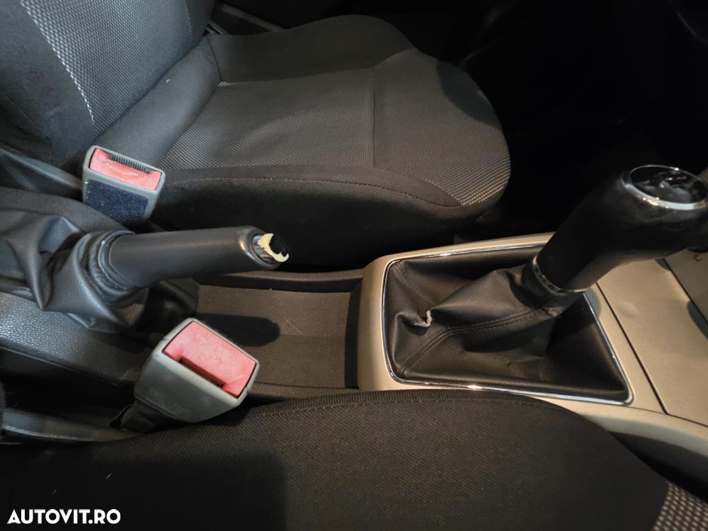 Opel Astra 1.4i Enjoy - 8