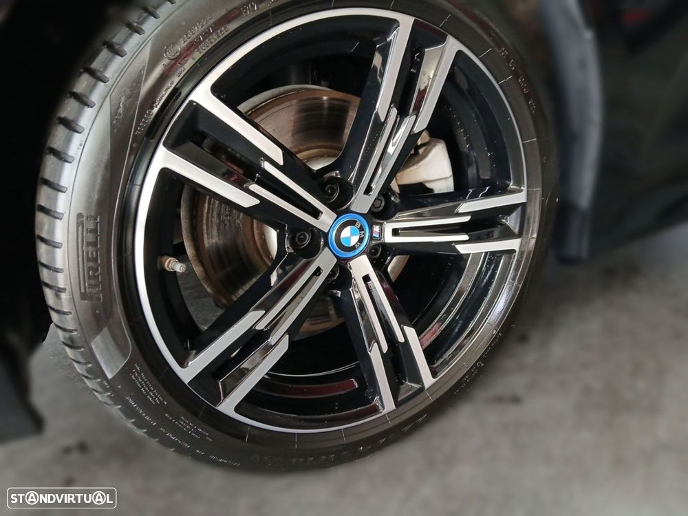 BMW 320 e Pack Desportivo M Auto - 9