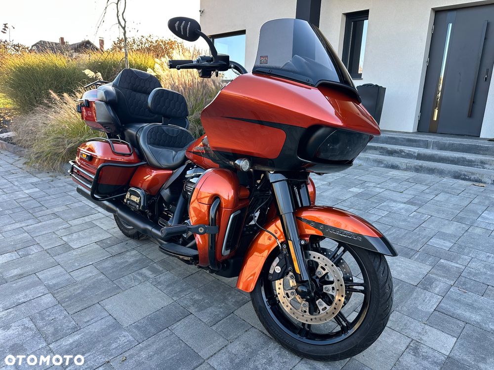 Harley-Davidson Touring Road Glide - 1