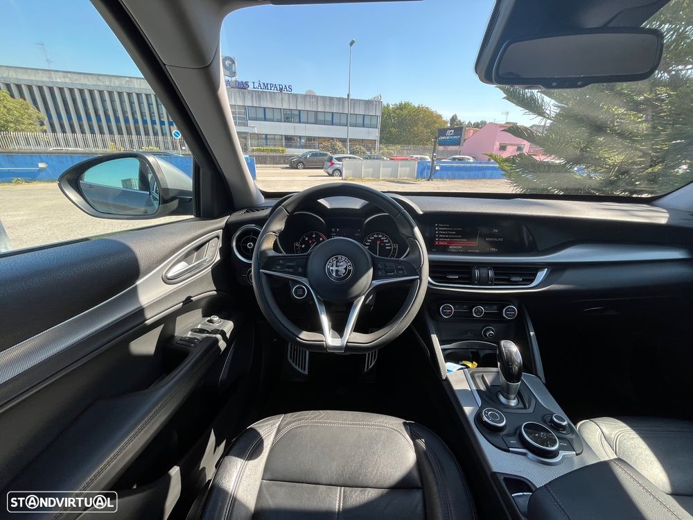 Alfa Romeo Stelvio 2.2 D Super AT8 - 54