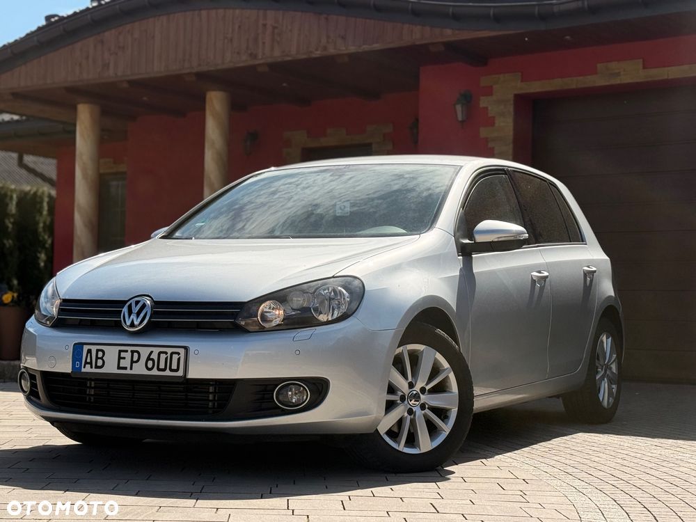 Volkswagen Golf 2.0 TDI DSG Edition - 1