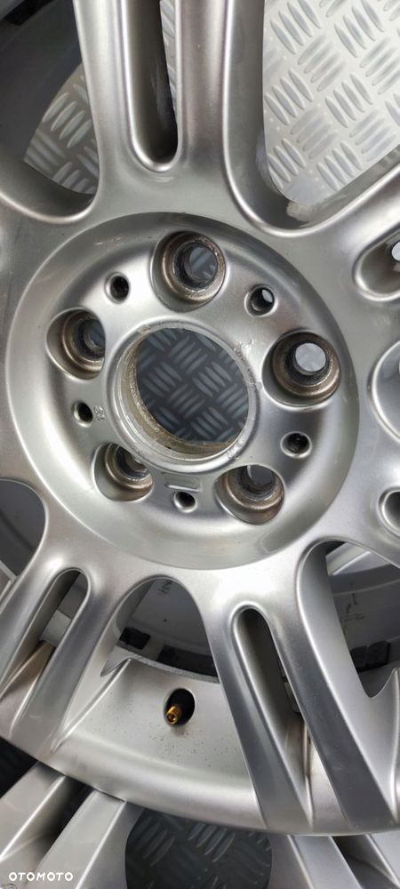 8036936 felga aluminiowa 17X8,5 5X120 ET37 BMW E90 E91 E93 E87 - 4