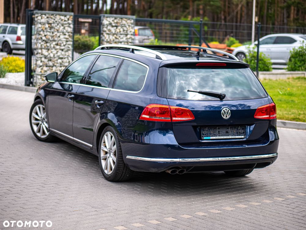 Volkswagen Passat 2.0 TDI Highline - 11