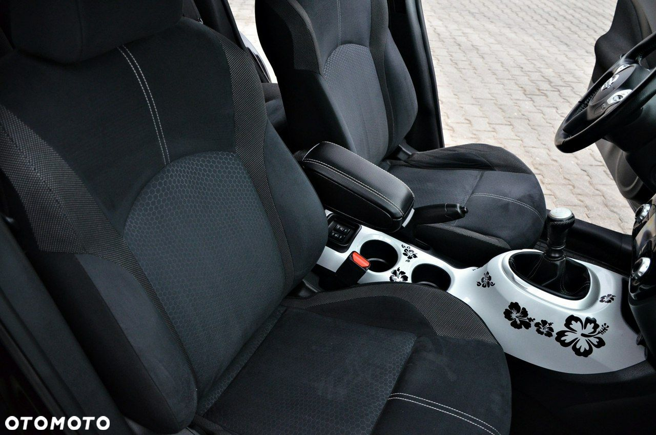 Nissan Juke - 17