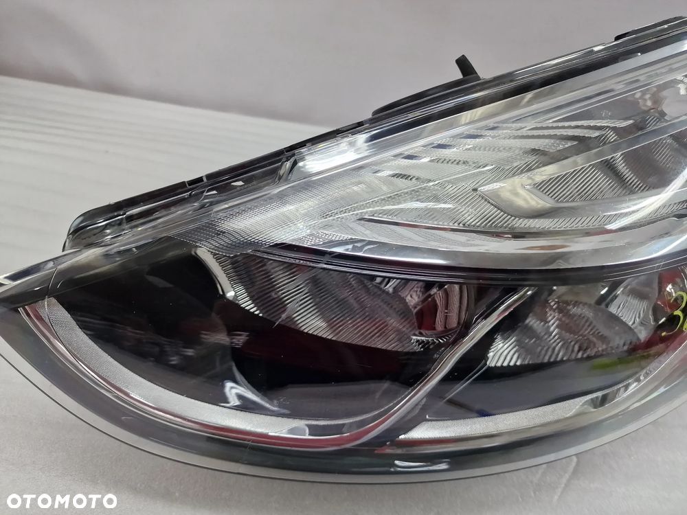 RENAULT CLIO IV LIFT 16- LEWA LAMPA PRZEDNIA PRZÓD , NR 260608367R , NR AUKCJI LA365 - 3