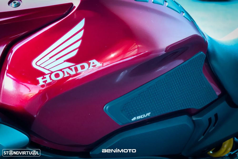 Honda CB 650 R - 13