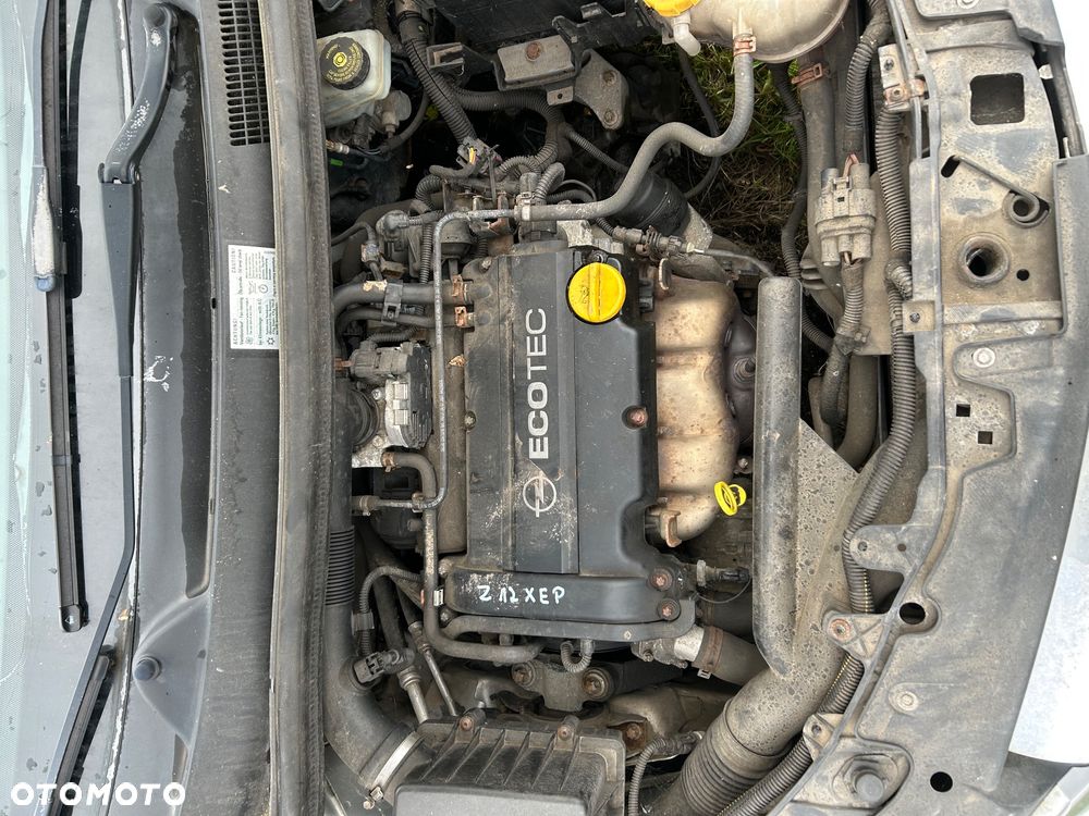 Silnik kompletny Opel Corsa D 1.2 16v Z12XEP 180 tys km - 1