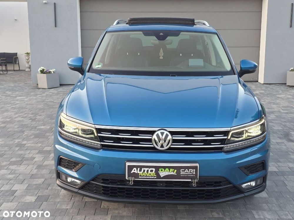 Volkswagen Touran - 41