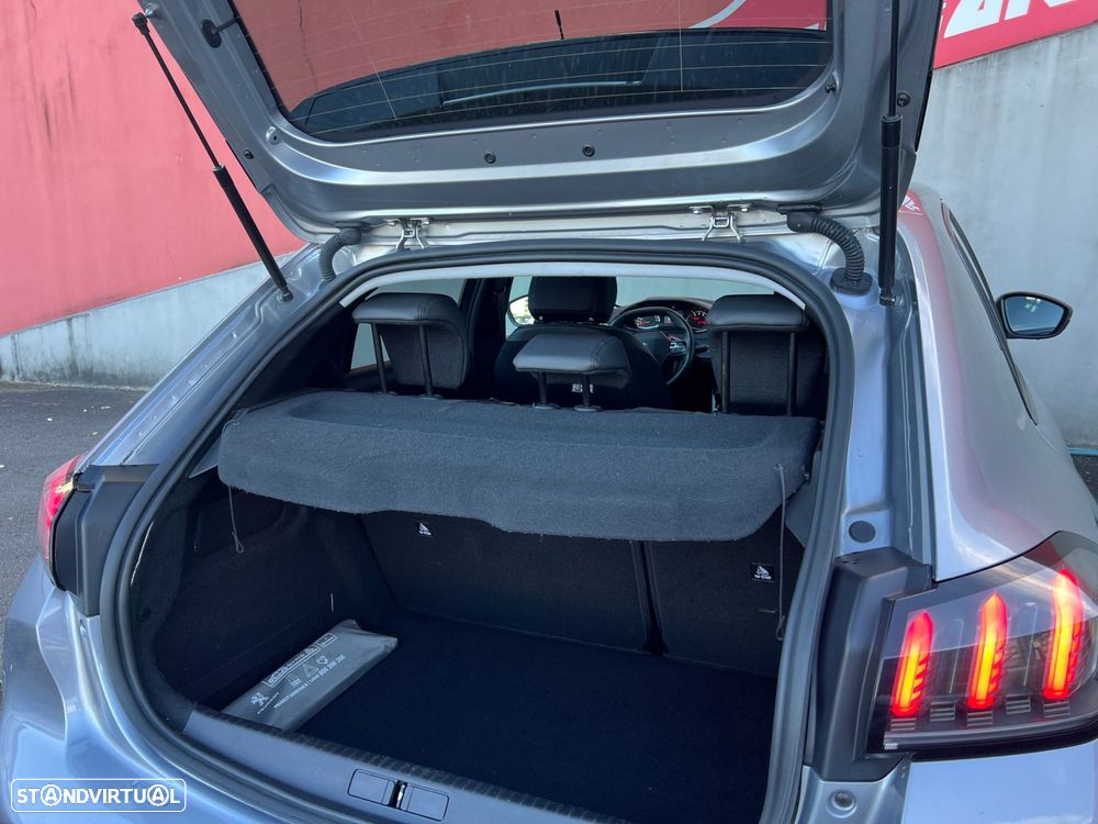 Peugeot 208 1.2 PureTech Allure Pack - 14