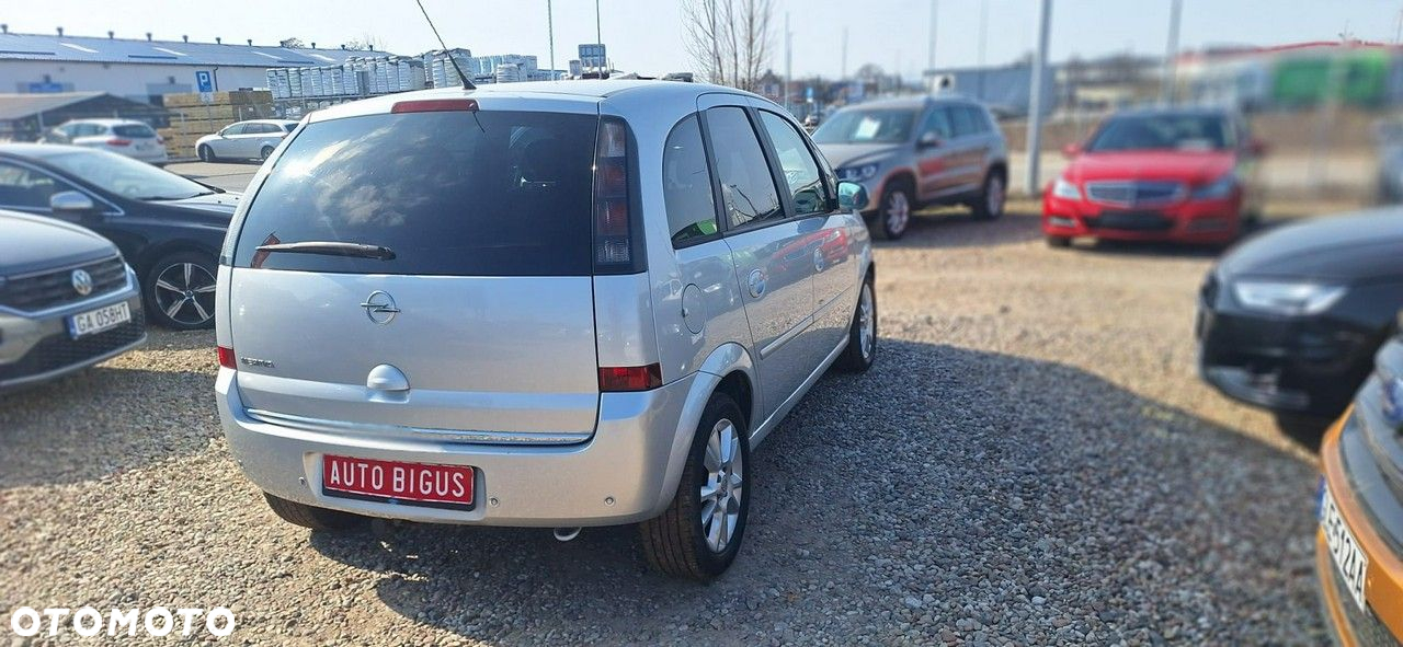 Opel Meriva - 8