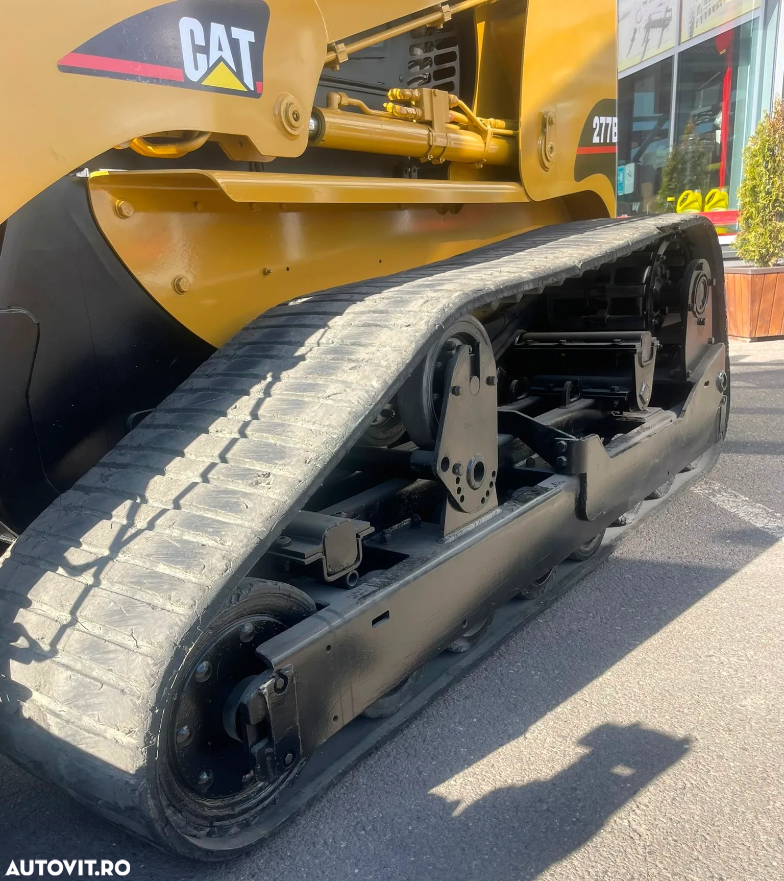 Caterpillar 277B - 8