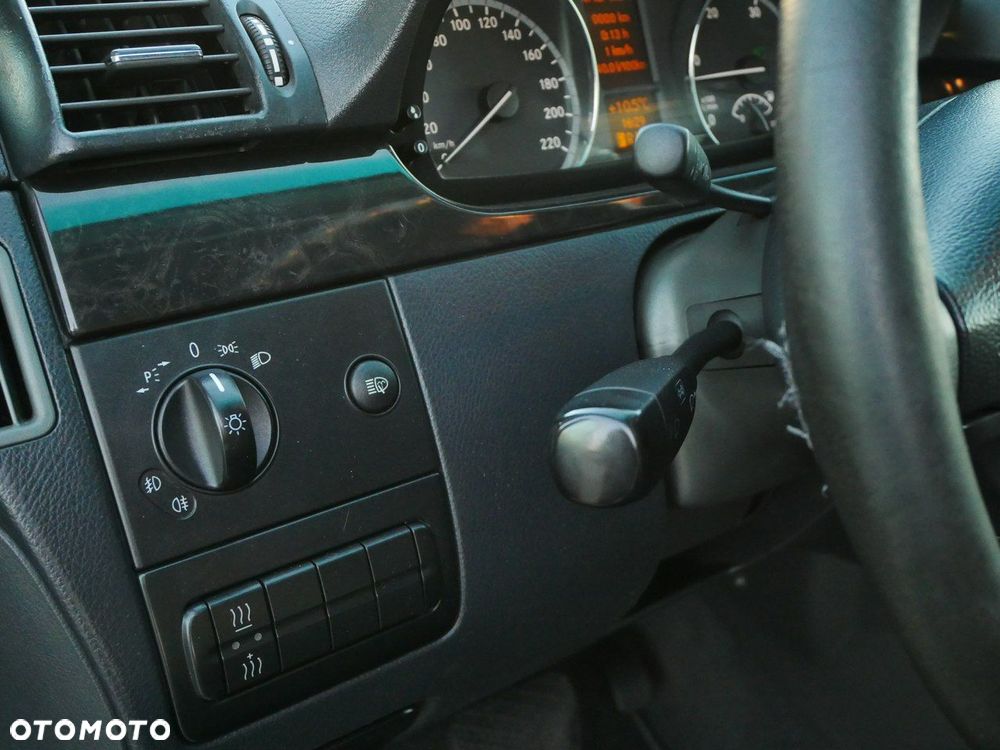 Mercedes-Benz Viano - 16