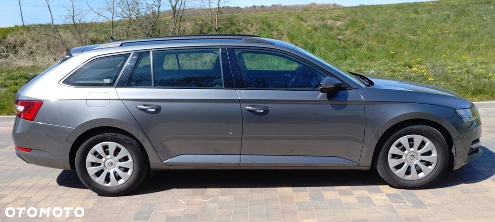 Skoda Superb 1.5 TSI Active DSG - 6