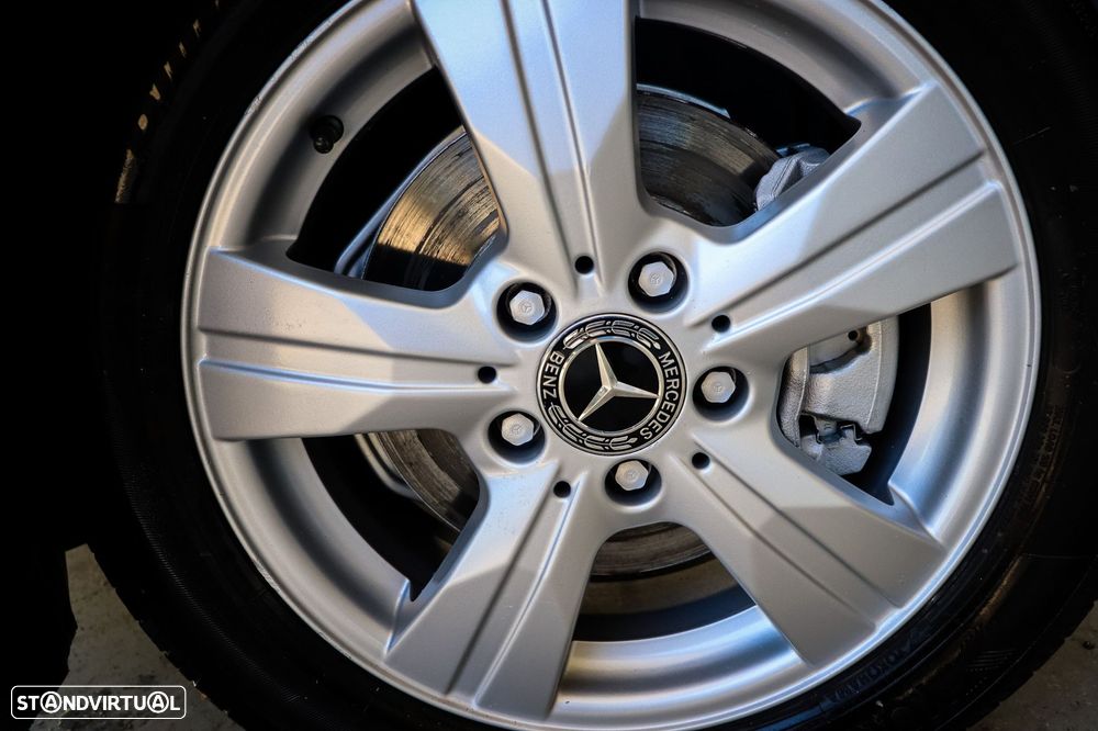 Mercedes-Benz B 180 CDI - 7