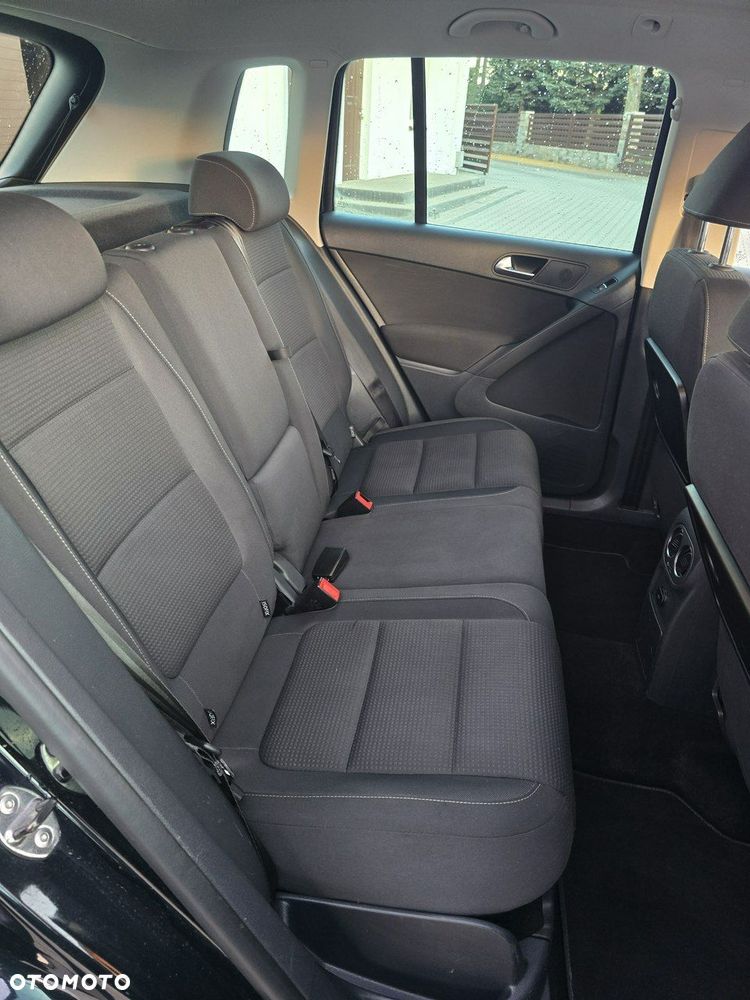 Volkswagen Tiguan - 17