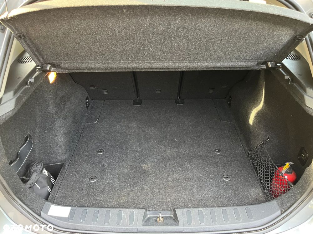 BMW X1 xDrive18d - 17