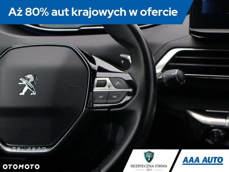 Peugeot 3008 - 21