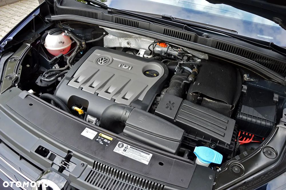 Volkswagen Sharan 2.0 TDI Highline - 32
