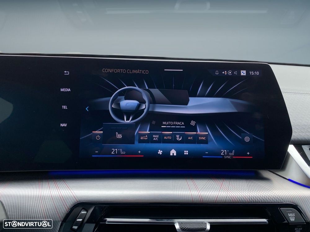 BMW iX2 eDrive20 Pack Desportivo M Pro - 11