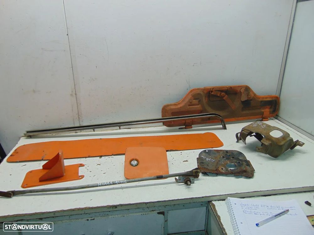 Toyota Hiace LH20 vários - 1