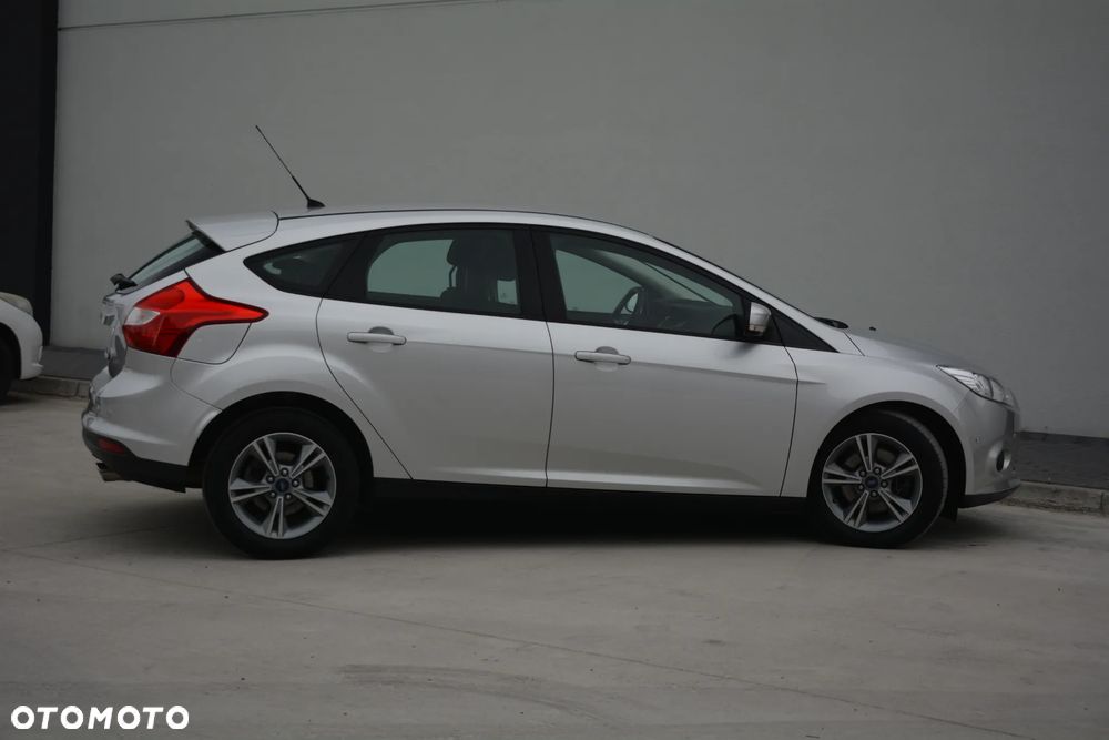 Ford Focus - 17