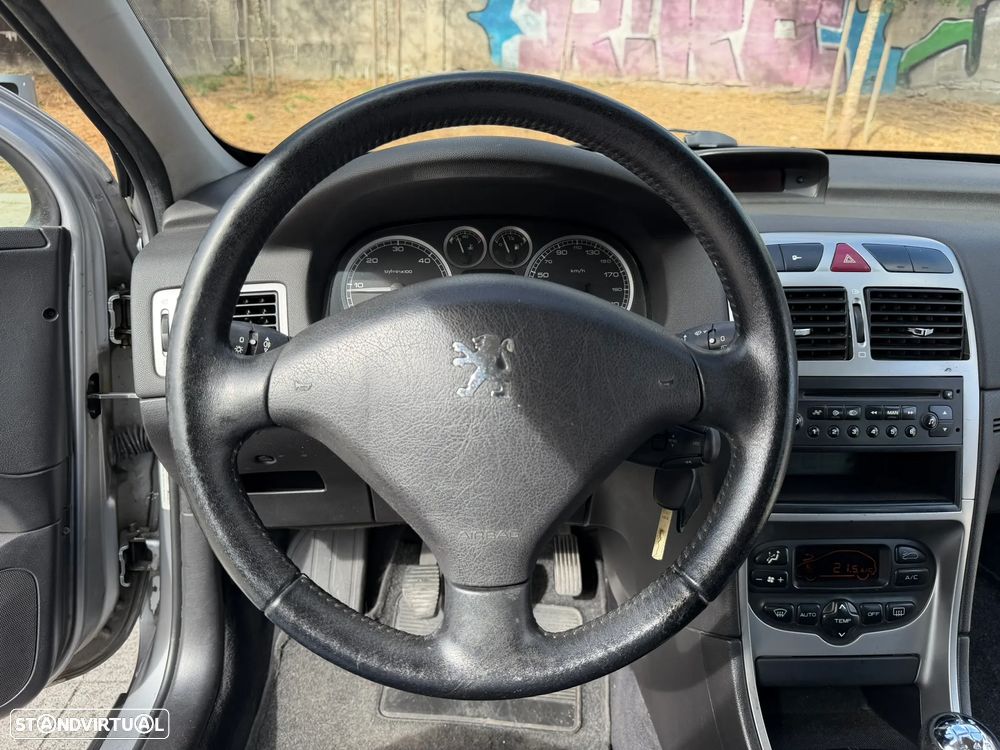 Peugeot 307 1.4 HDi Premium - 21