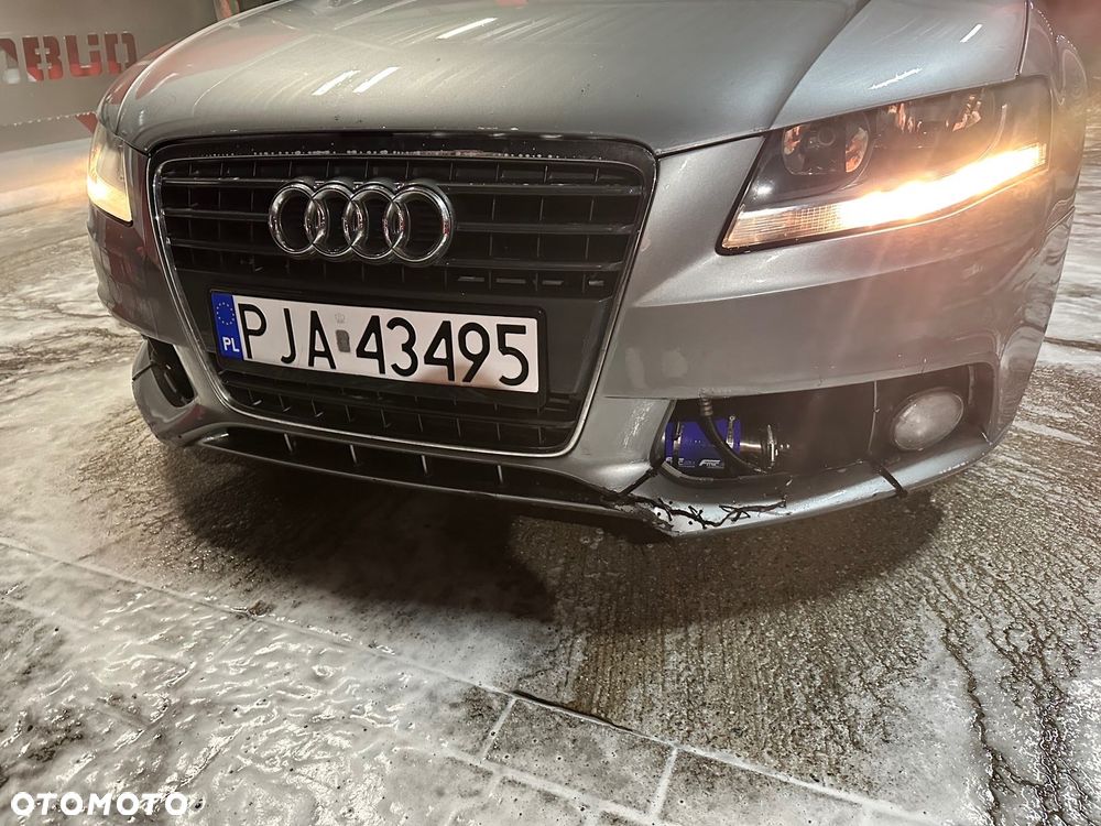 Audi A4 Limousine - 2