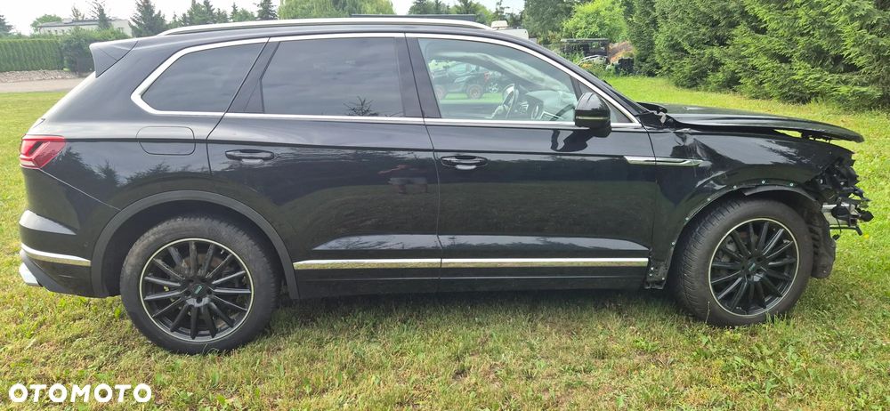 Volkswagen Touareg 3.0 V6 TDI 4Motion DPF Automatik - 6