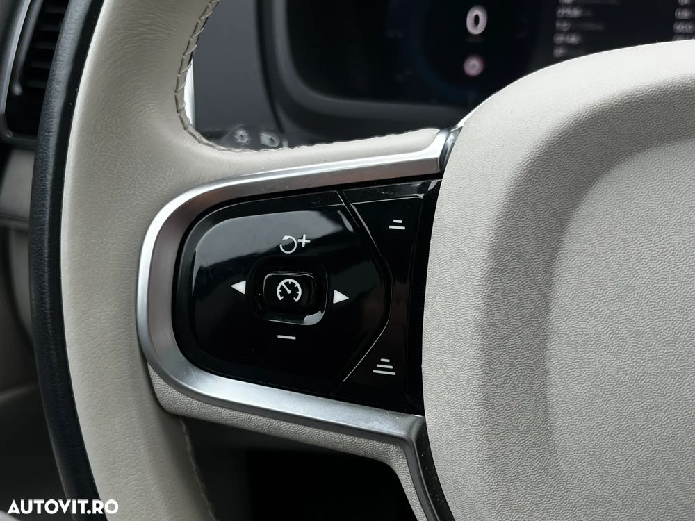 Volvo XC 90 T8 AWD PHEV Ultra Bright - 16