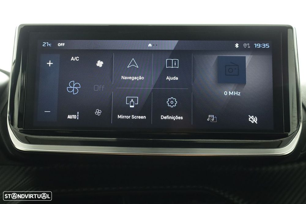 Peugeot 2008 1.2 PureTech Allure EAT8 - 10