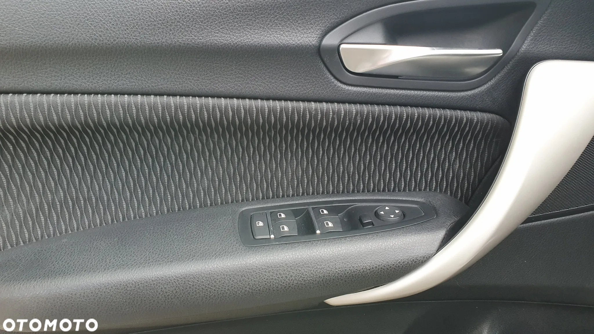 BMW Seria 1 118d - 15
