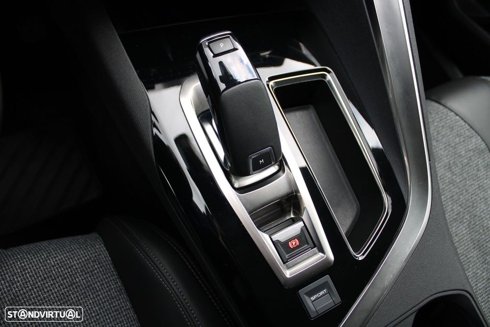 Peugeot 3008 1.6 BlueHDi Allure EAT6 - 36