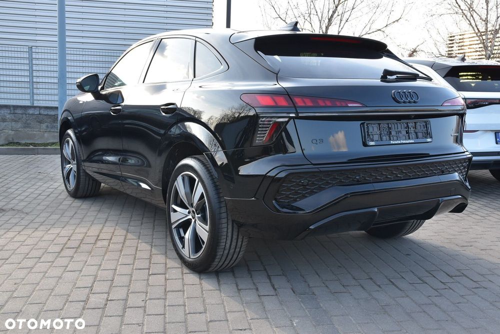 Audi Q3 Sportback - 6