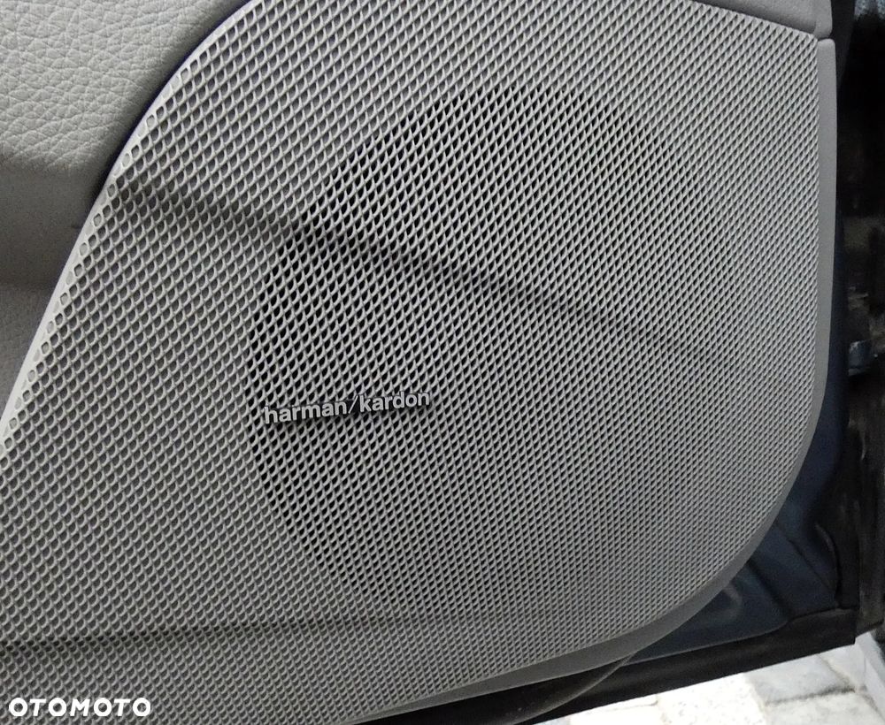 Mercedes-Benz Klasa E 320 T Avantgarde - 11