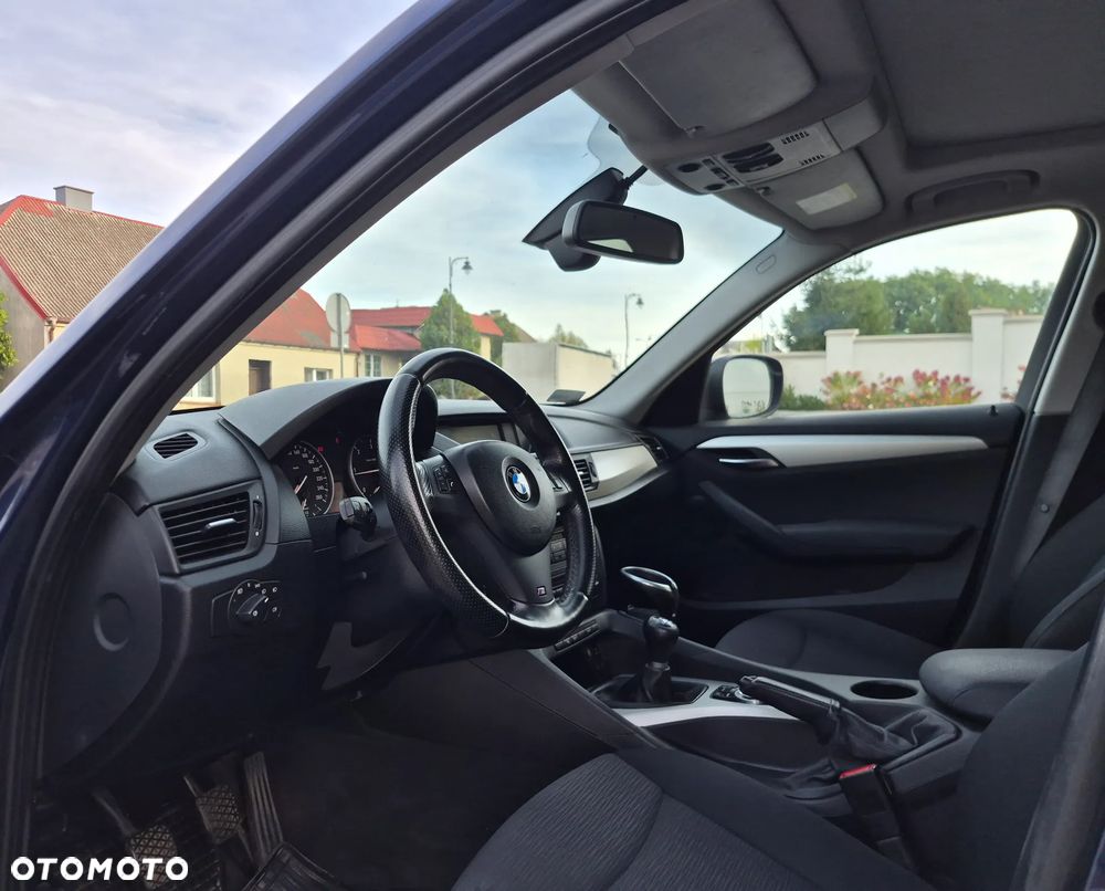 BMW X1 - 15