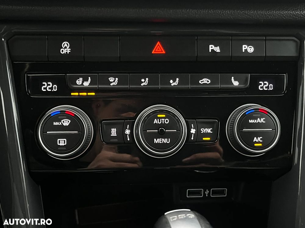 Volkswagen T-ROC 2.0 TSI 4Mot DSG Style - 22