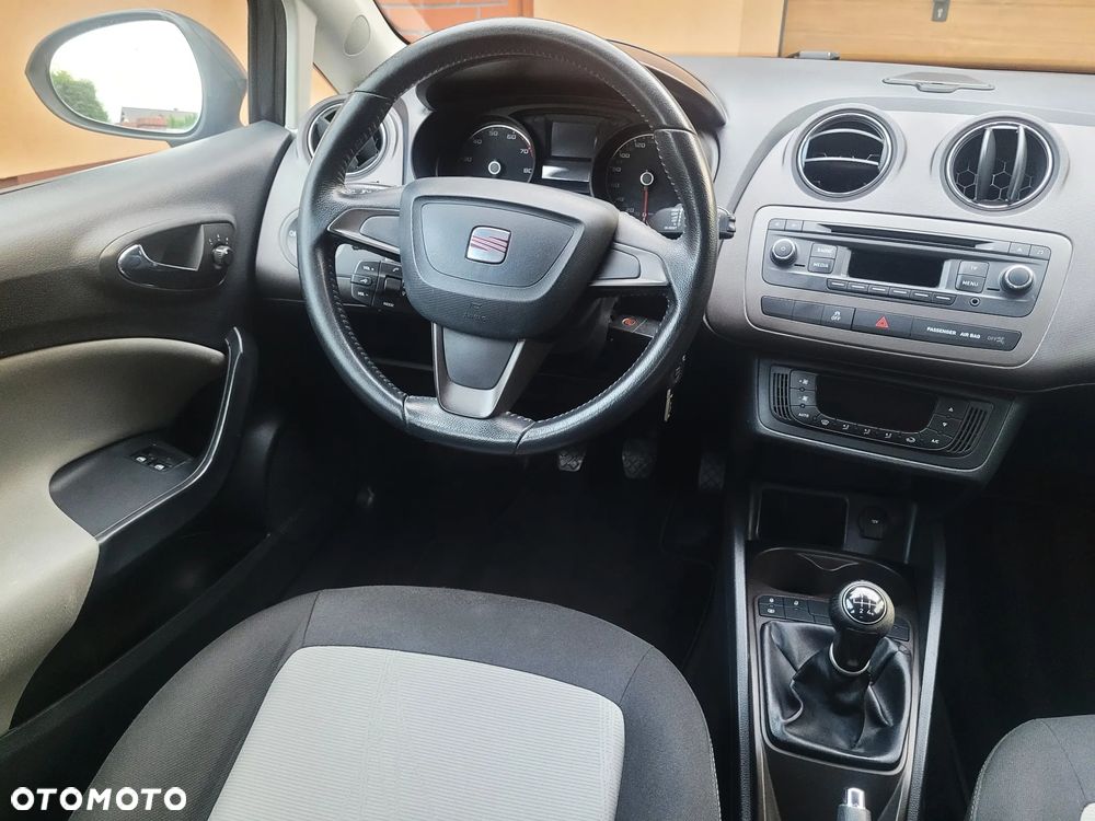 Seat Ibiza 1.4 16V Reference - 11