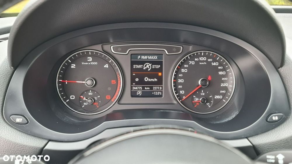 Audi Q3 2.0 TDI - 17