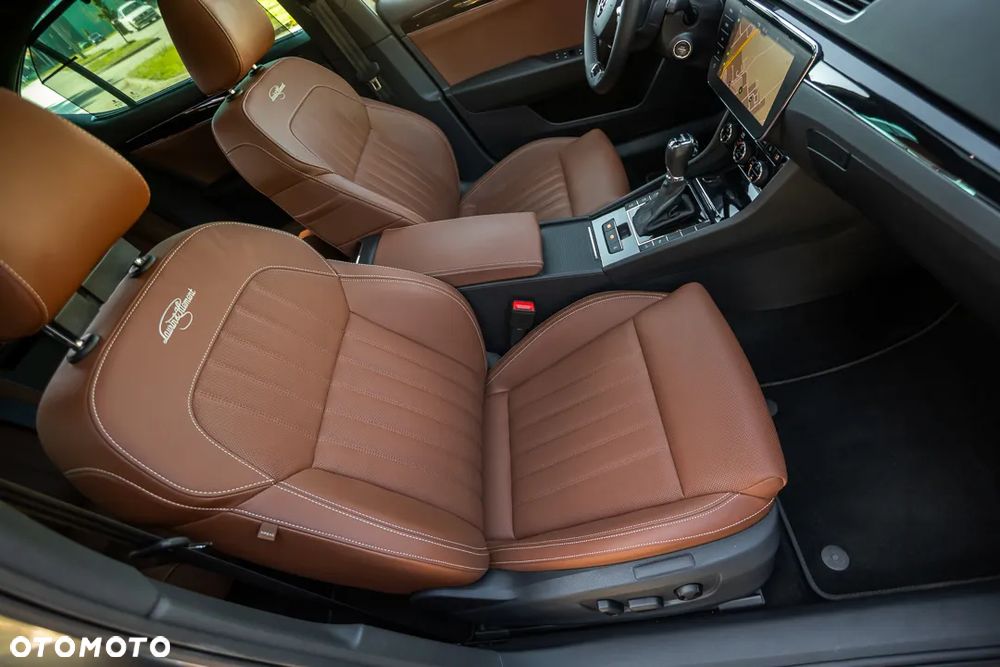 Skoda Superb 2.0 TDI SCR 4x4 L&K DSG - 19